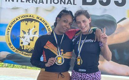 Phoenix Jiu-jitsu excel at Caribbean International Jiu-Jitsu c/chips