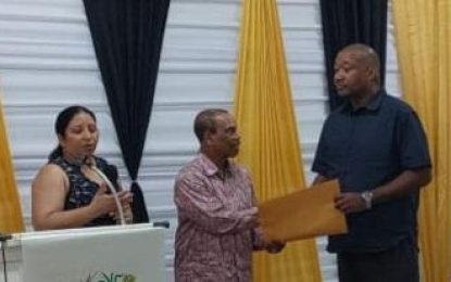 BCB/UG educational scholarship launched