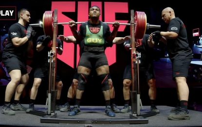 Carlos ‘The Showstopper’ praised for historic Sheffield Powerlifting C/chip performance