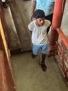 Man sentenced to 18 months for robbing cop
